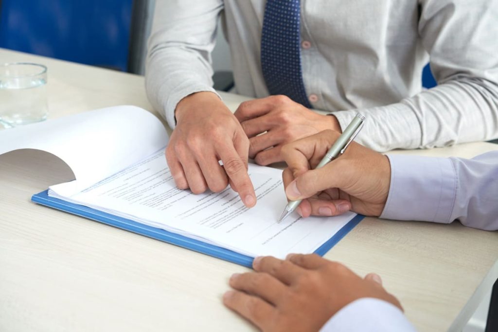 Cómo patentar un invento en España: pasos, requisitos y costes